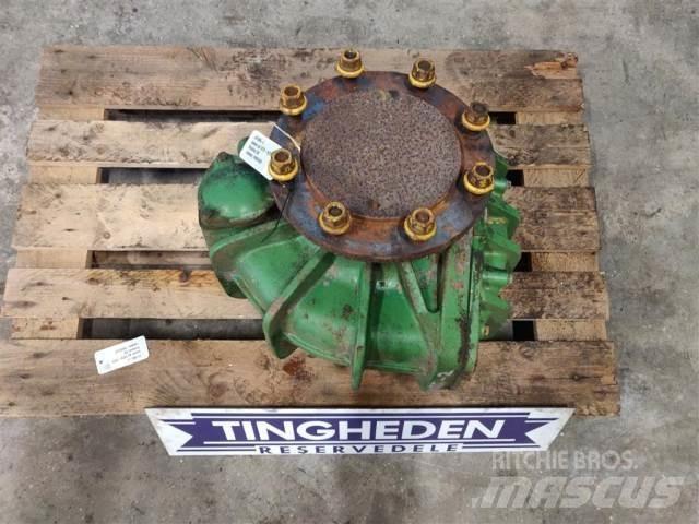 John Deere 1085 Accessori per mietitrebbiatrici