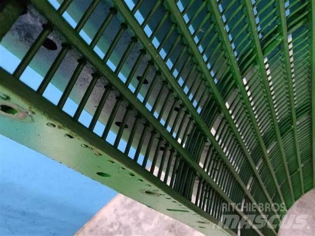 John Deere 1085 Accessori per mietitrebbiatrici