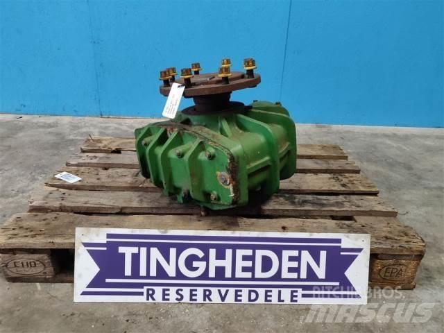 John Deere 1085 Accessori per mietitrebbiatrici