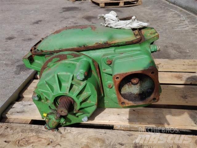 John Deere 1085 Trasmissione