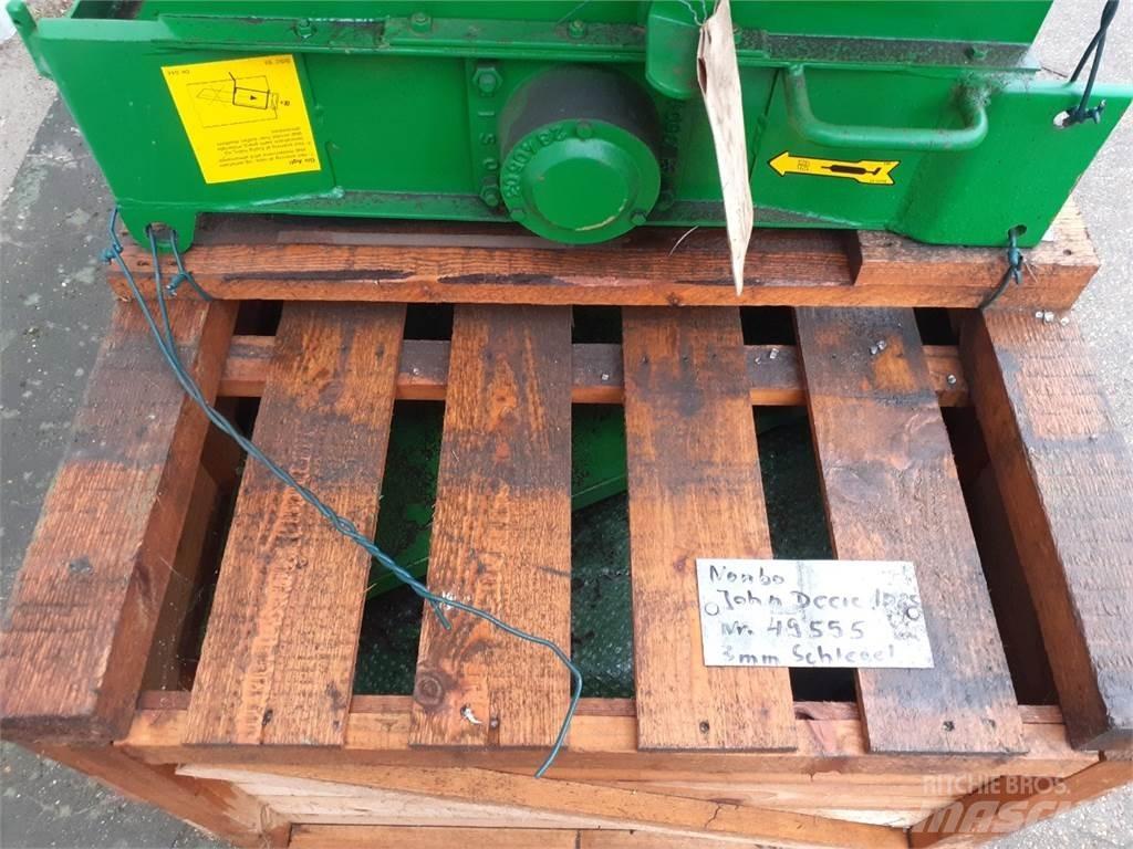 John Deere 1085 Accessori per mietitrebbiatrici