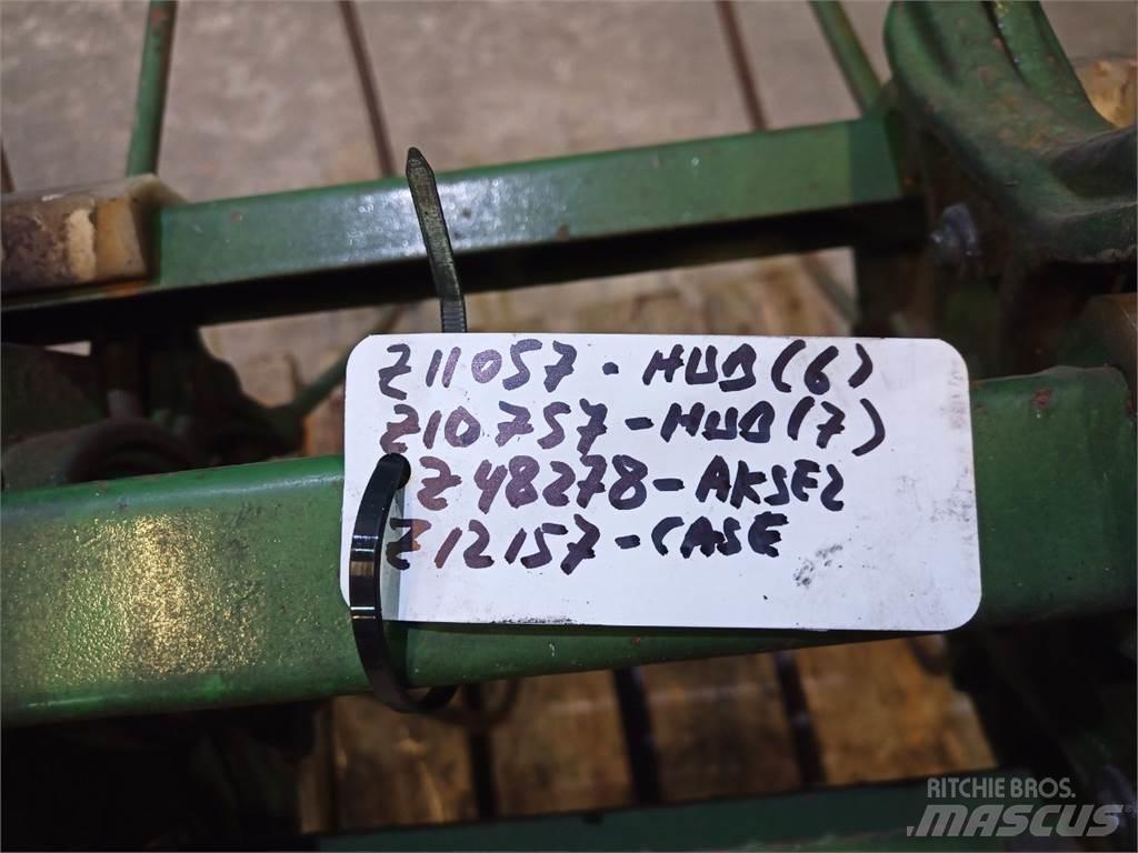 John Deere 1085 Accessori per mietitrebbiatrici