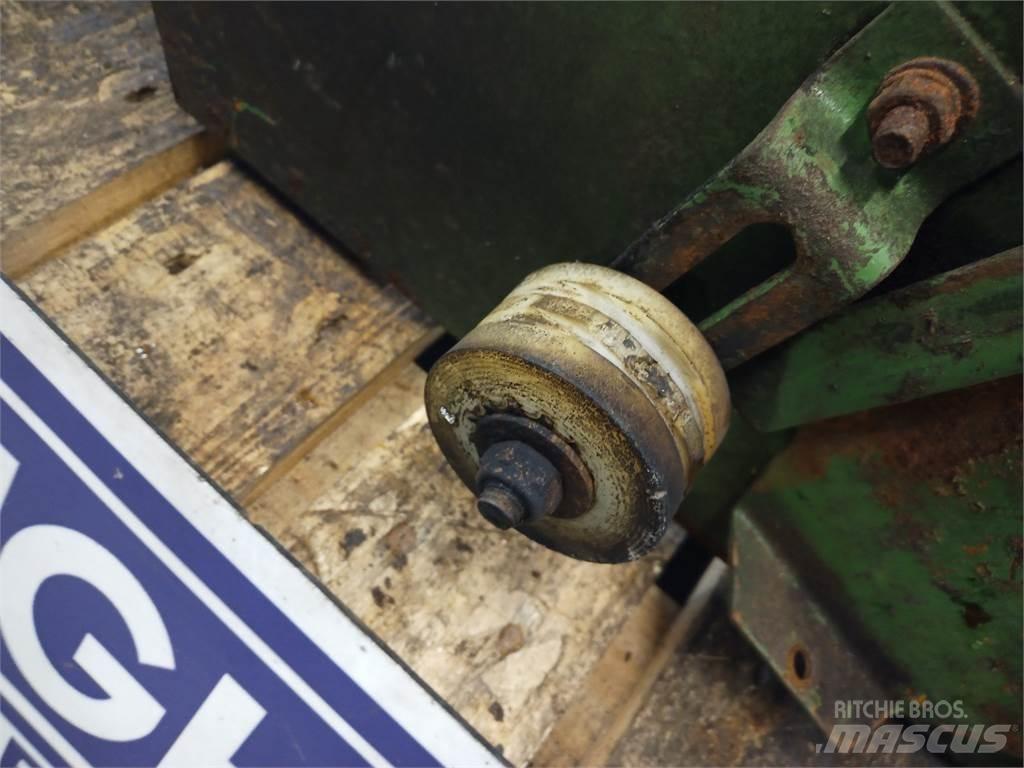 John Deere 1085 Accessori per mietitrebbiatrici