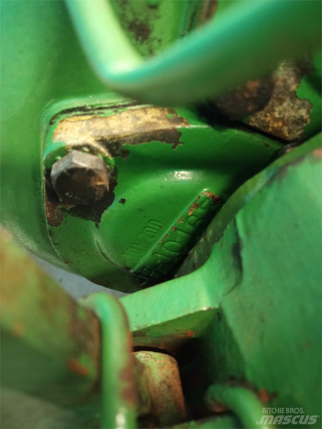 John Deere 1085 Trasmissione