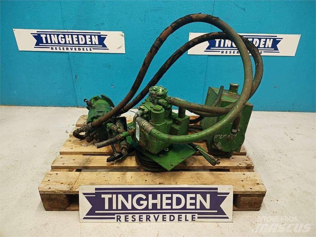 John Deere 1085 Componenti idrauliche
