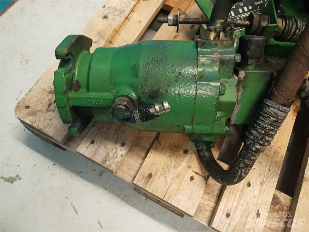 John Deere 1085 Componenti idrauliche
