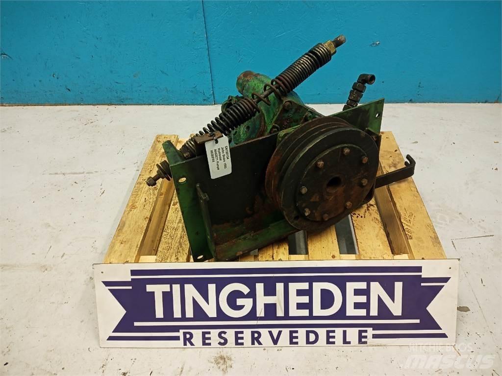 John Deere 1085 Componenti idrauliche
