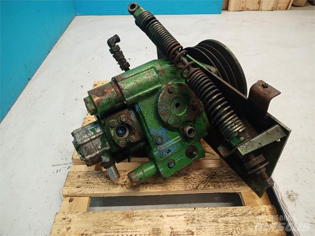 John Deere 1085 Componenti idrauliche