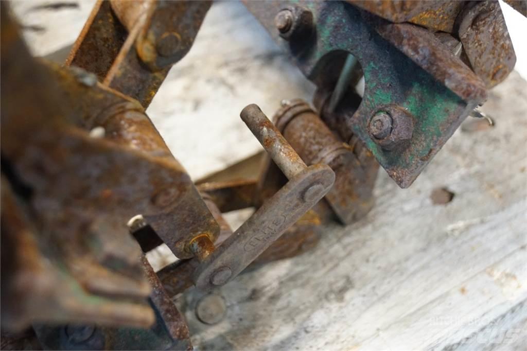 John Deere 1085 Accessori per mietitrebbiatrici