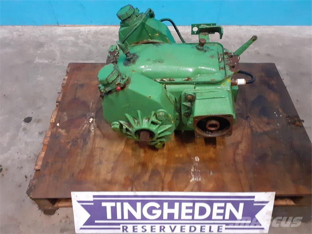 John Deere 1177 Trasmissione