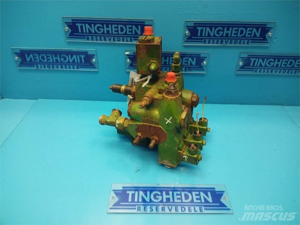 John Deere 1177 Componenti idrauliche