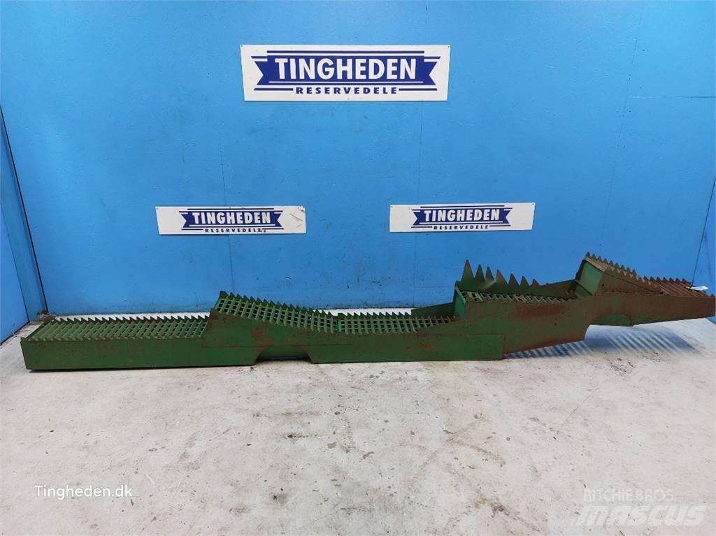 John Deere 1177 Accessori per mietitrebbiatrici