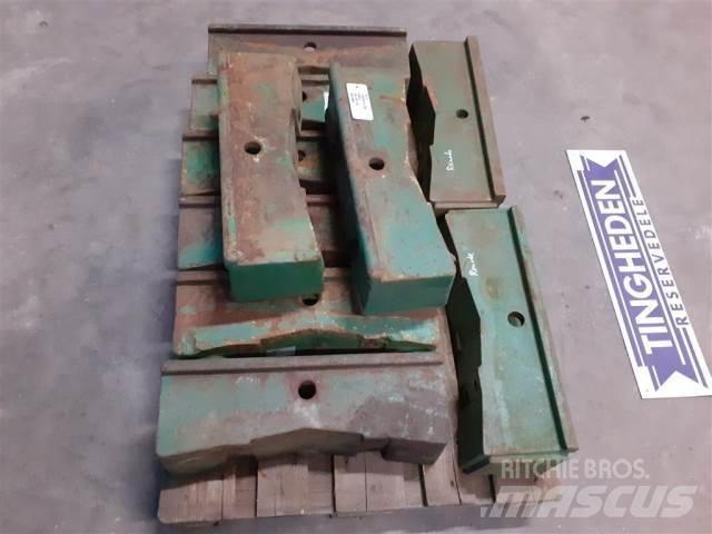 John Deere 2040 Zavorre anteriori