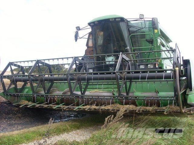 John Deere 2054 Mietitrebbiatrici