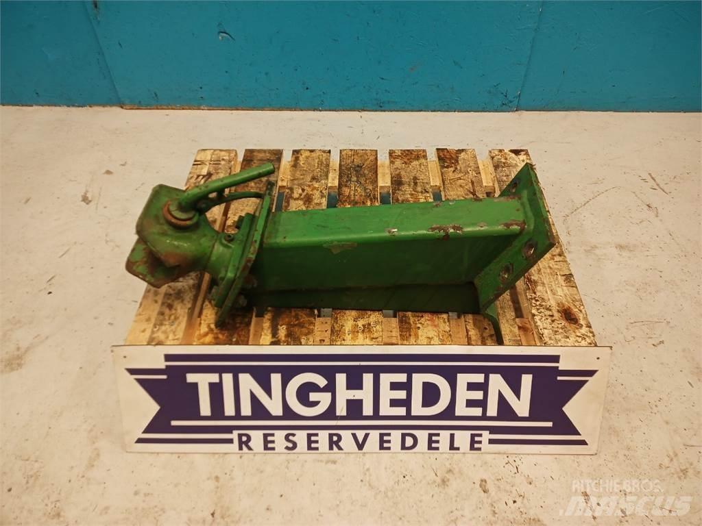 John Deere 2054 Accessori per mietitrebbiatrici