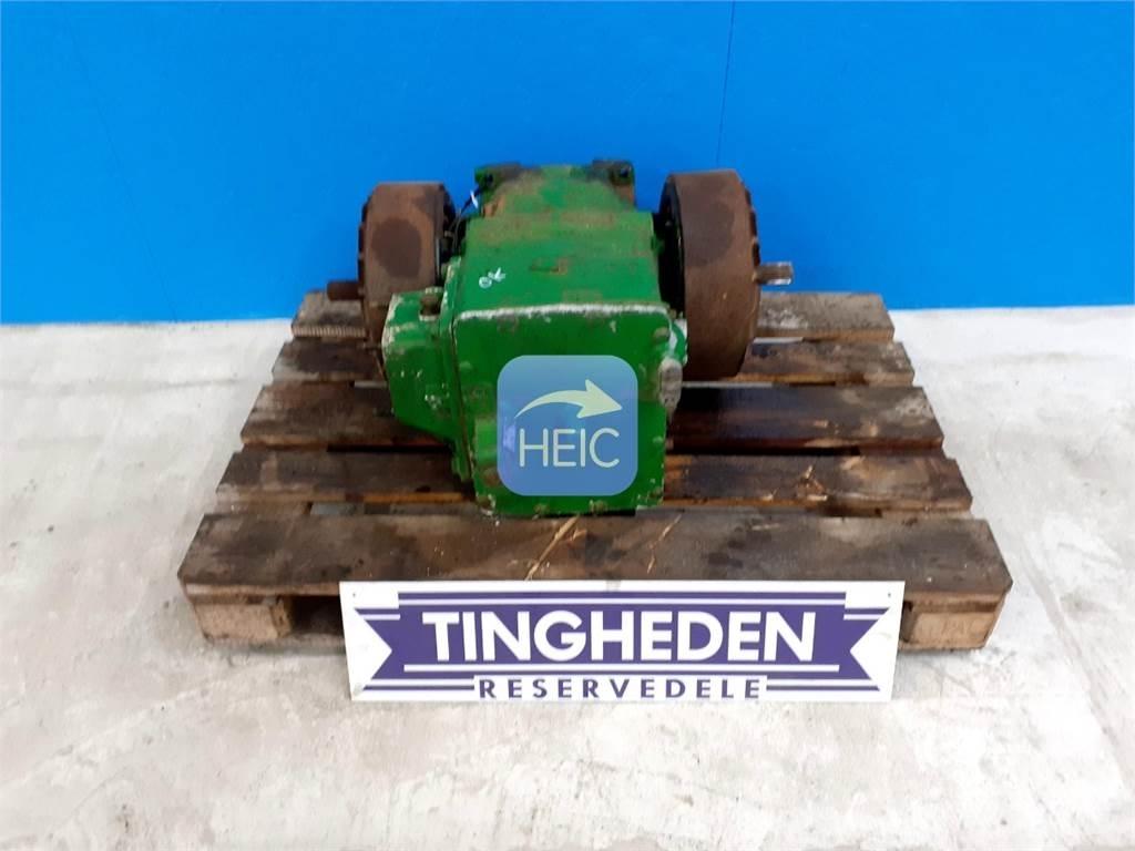 John Deere 2054 Trasmissione