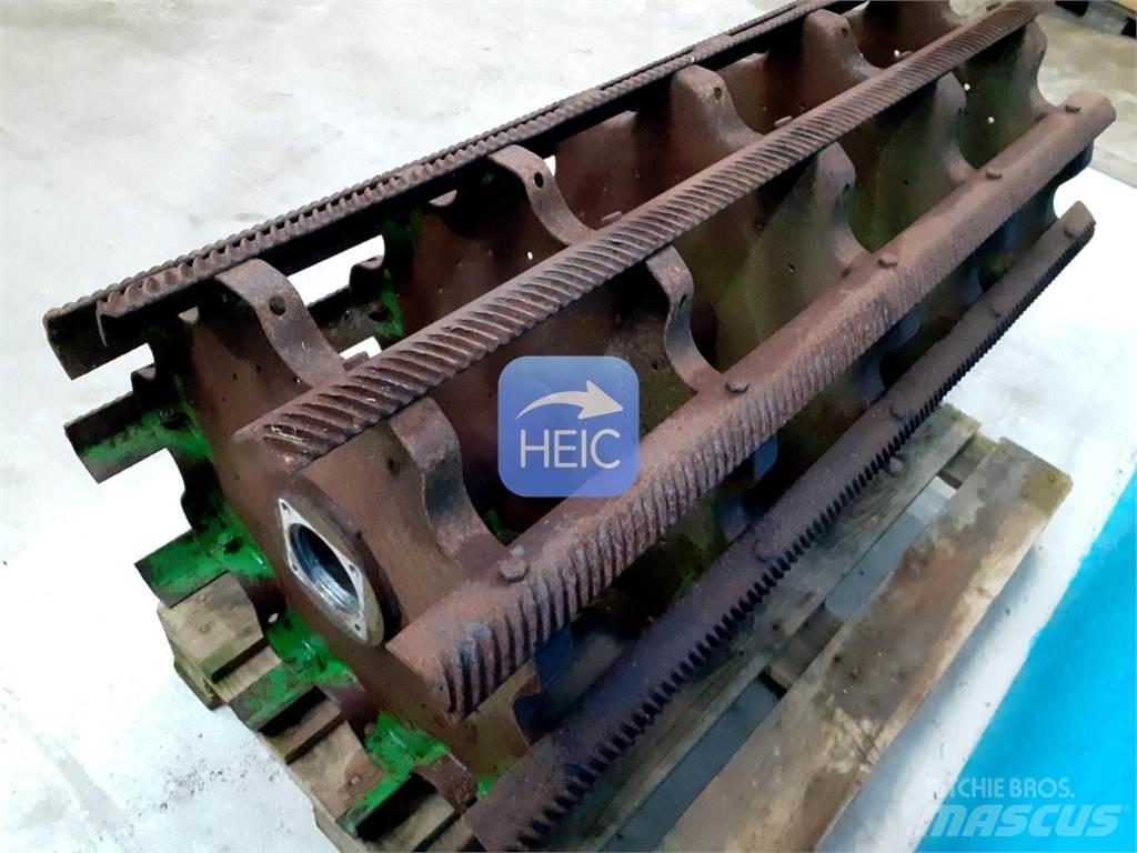 John Deere 2054 Accessori per mietitrebbiatrici
