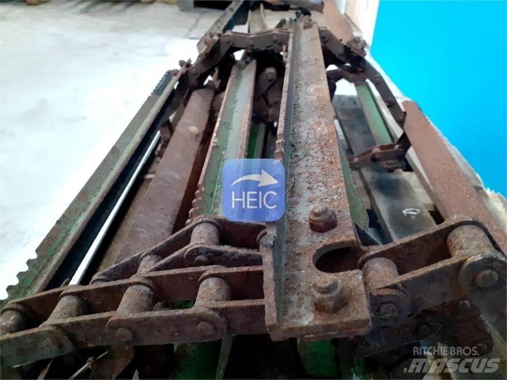 John Deere 2054 Accessori per mietitrebbiatrici
