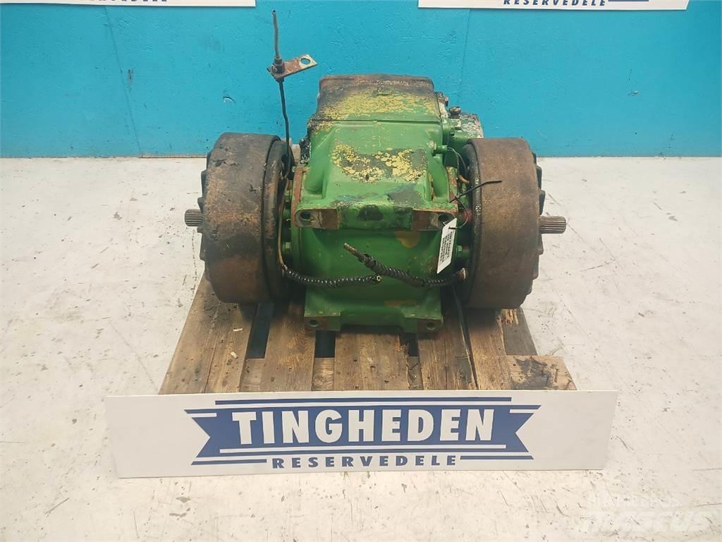 John Deere 2066 Trasmissione