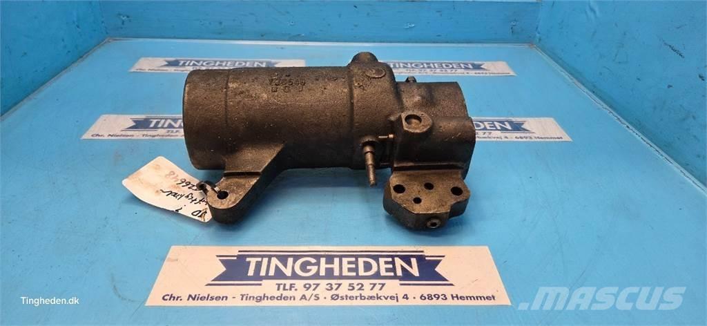 John Deere 2120 Componenti idrauliche
