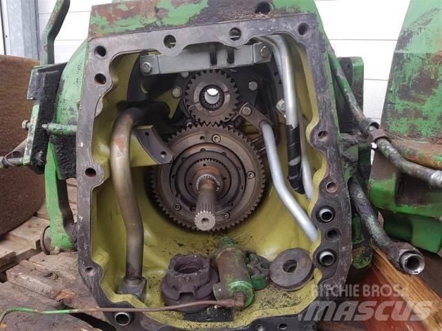 John Deere 2140 Trasmissione