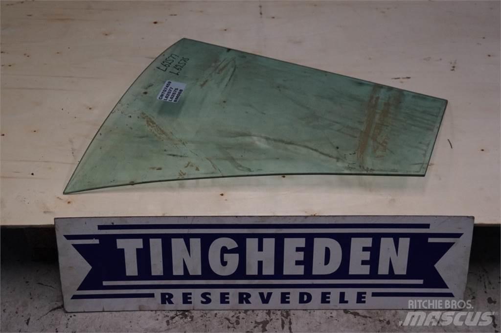 John Deere 2250 Cabine e interni