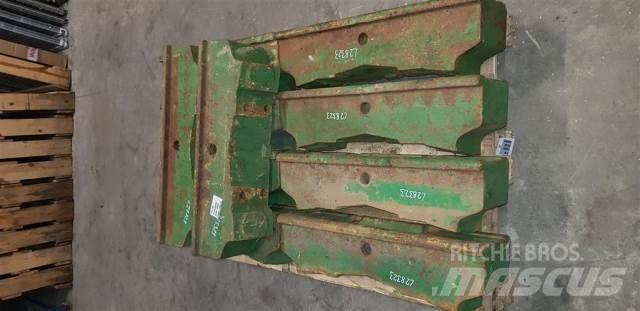 John Deere 3040 Zavorre anteriori