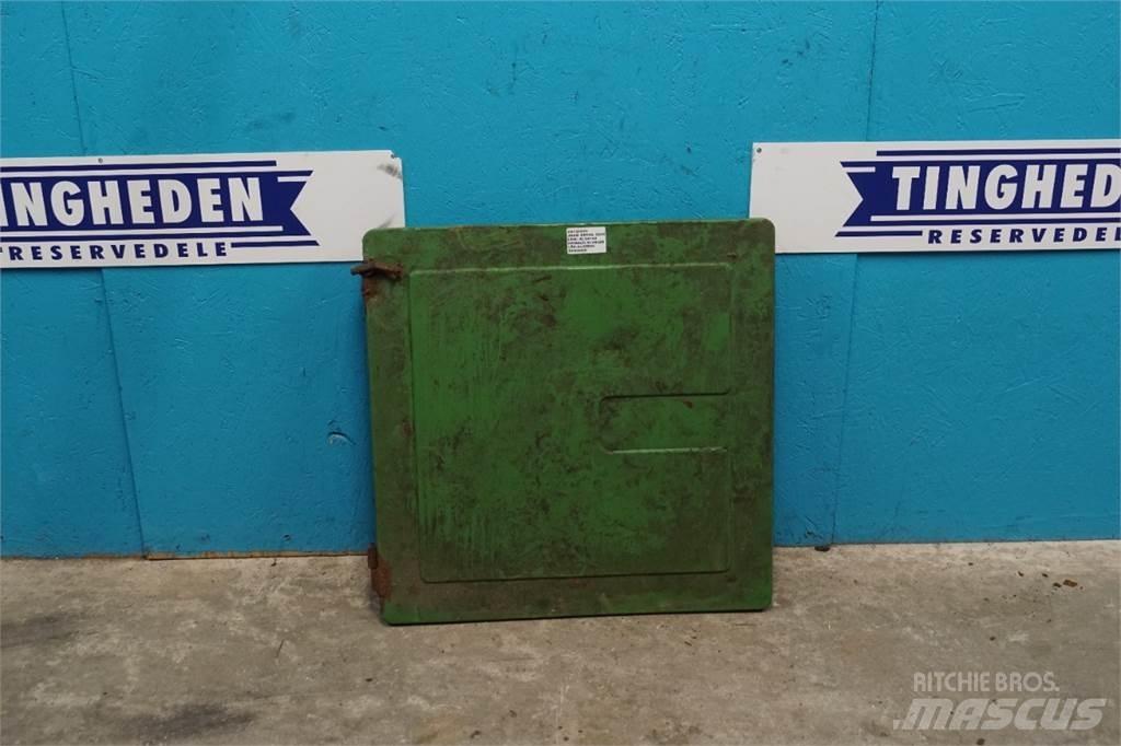 John Deere 3040 Cabine e interni