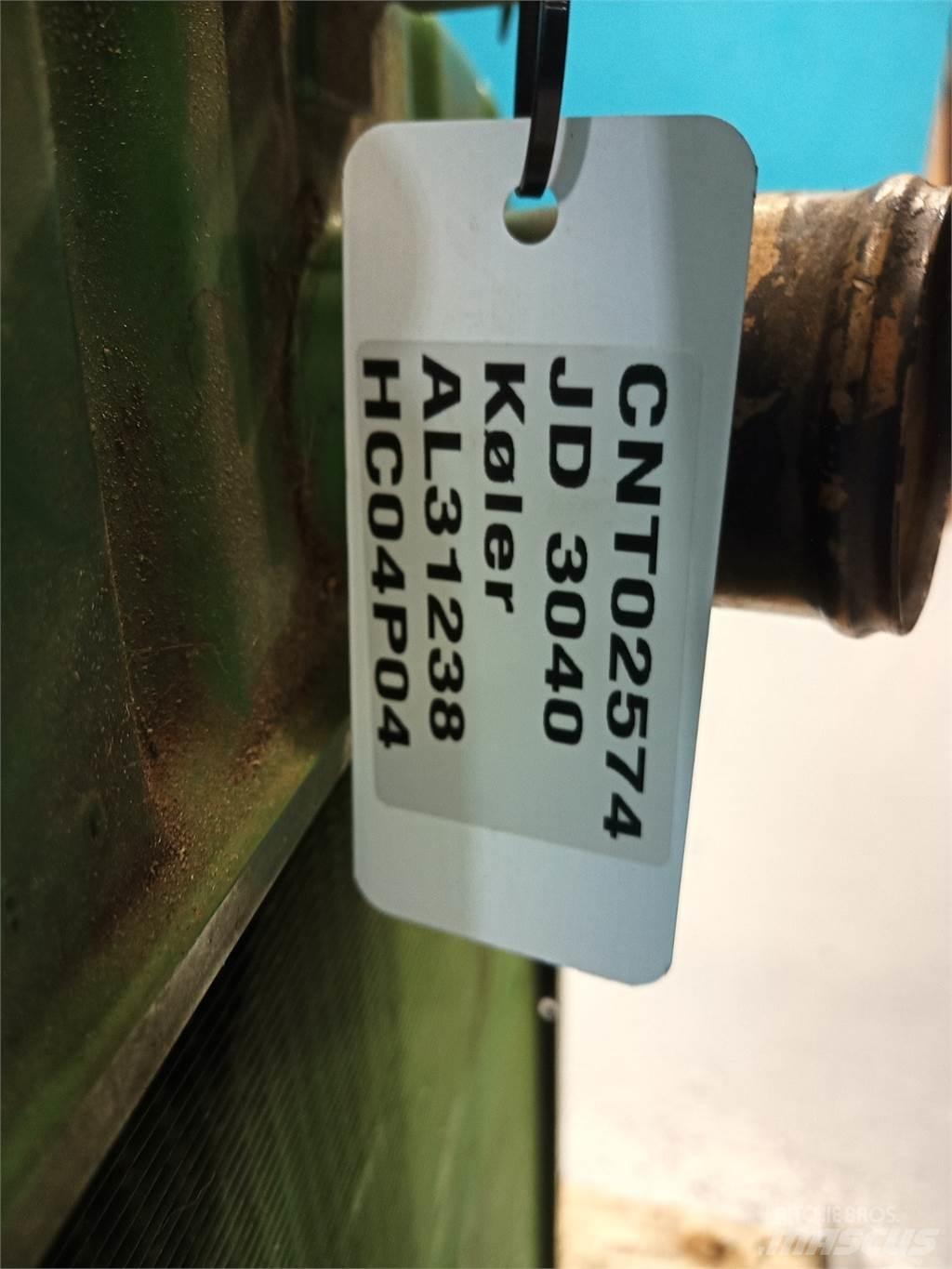 John Deere 3040 Radiatori