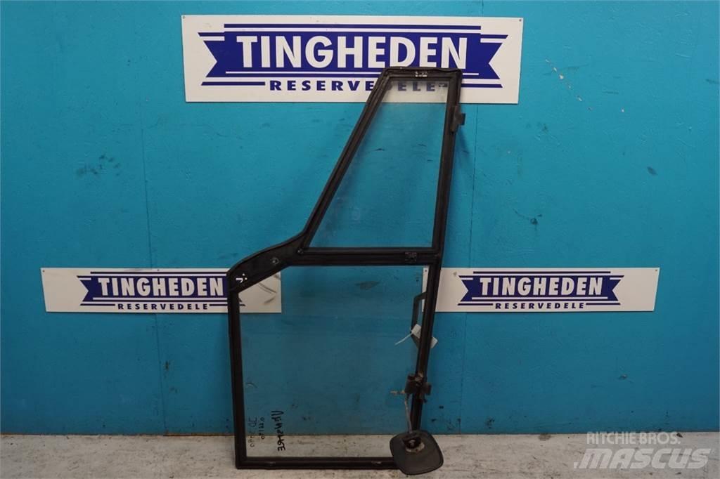 John Deere 3040 Cabine e interni