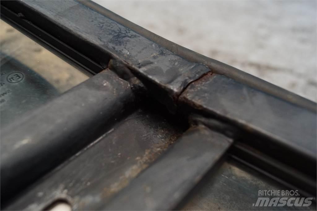 John Deere 3040 Cabine e interni