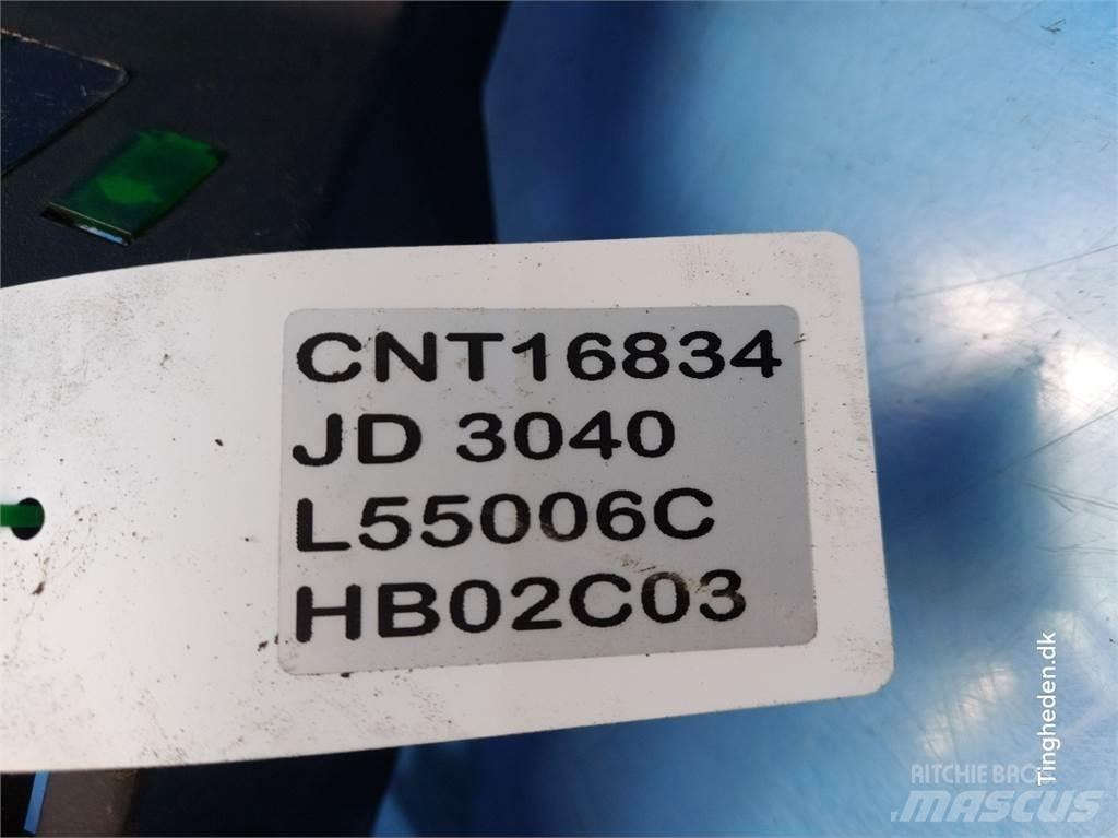 John Deere 3040 Cabine e interni