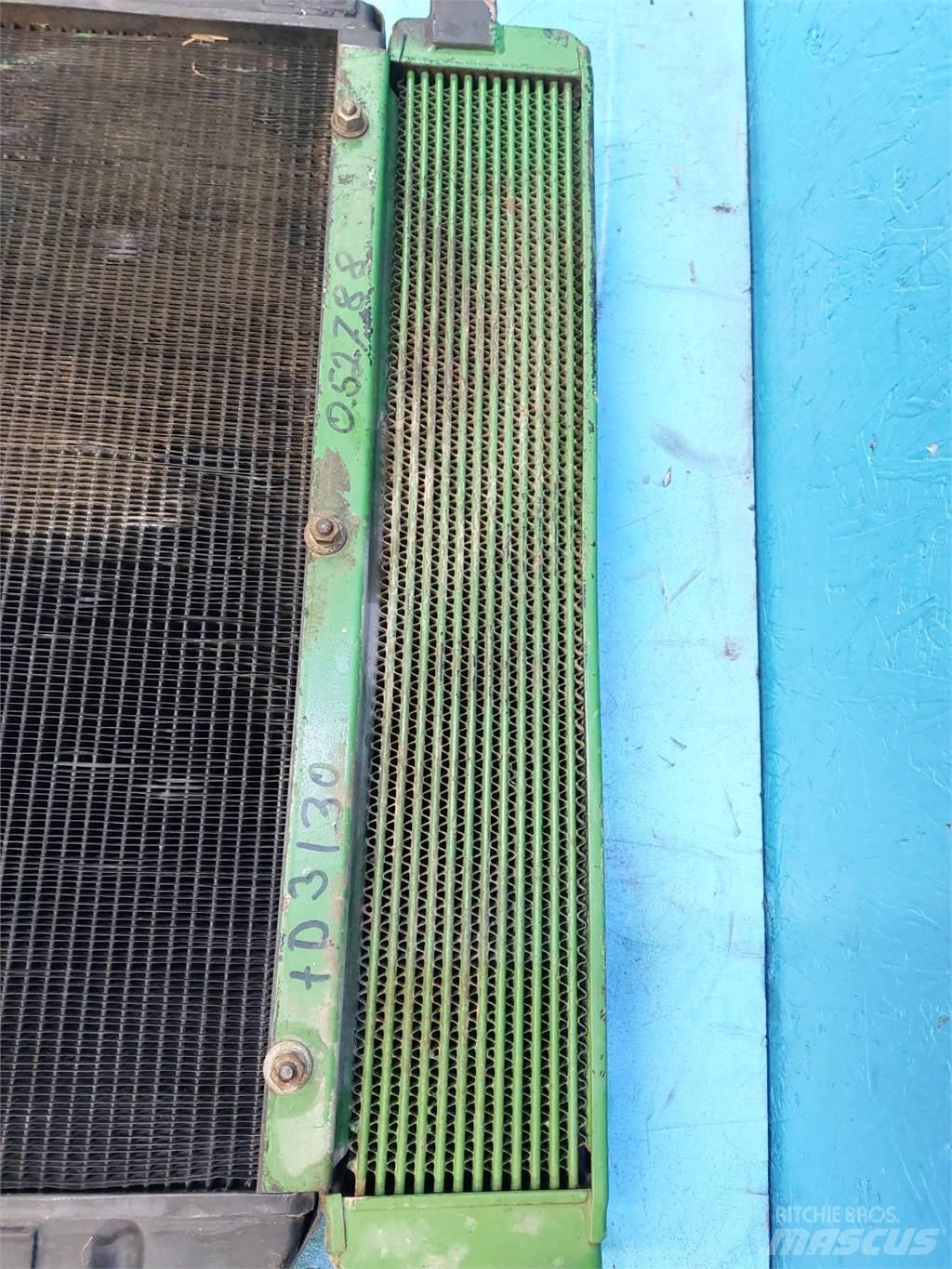 John Deere 3130 Radiatori