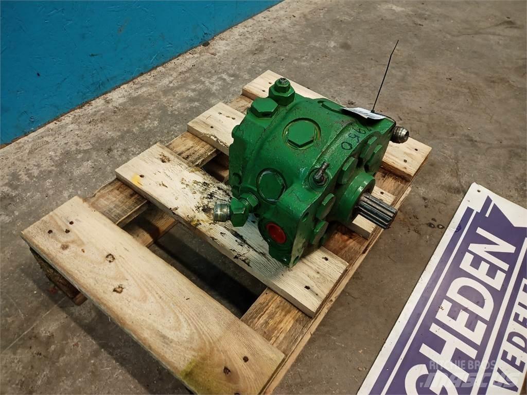 John Deere 4240 Componenti idrauliche