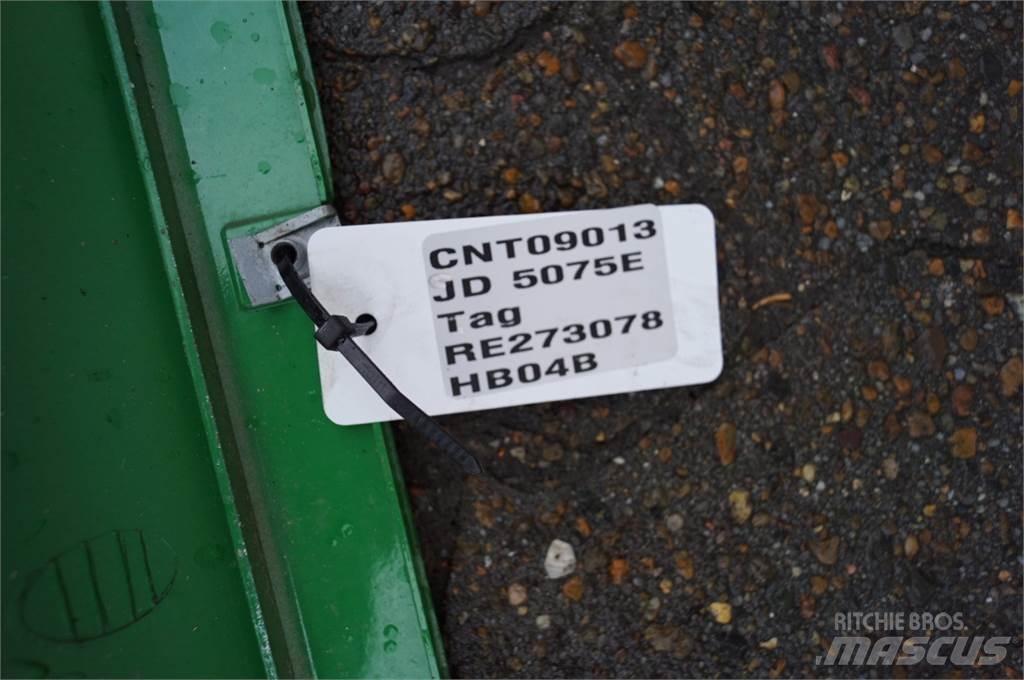 John Deere 5075E Cabine e interni