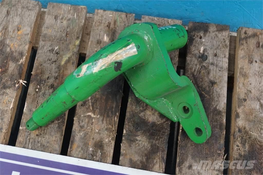 John Deere 5830 Accessori per macchine da fieno e foraggio