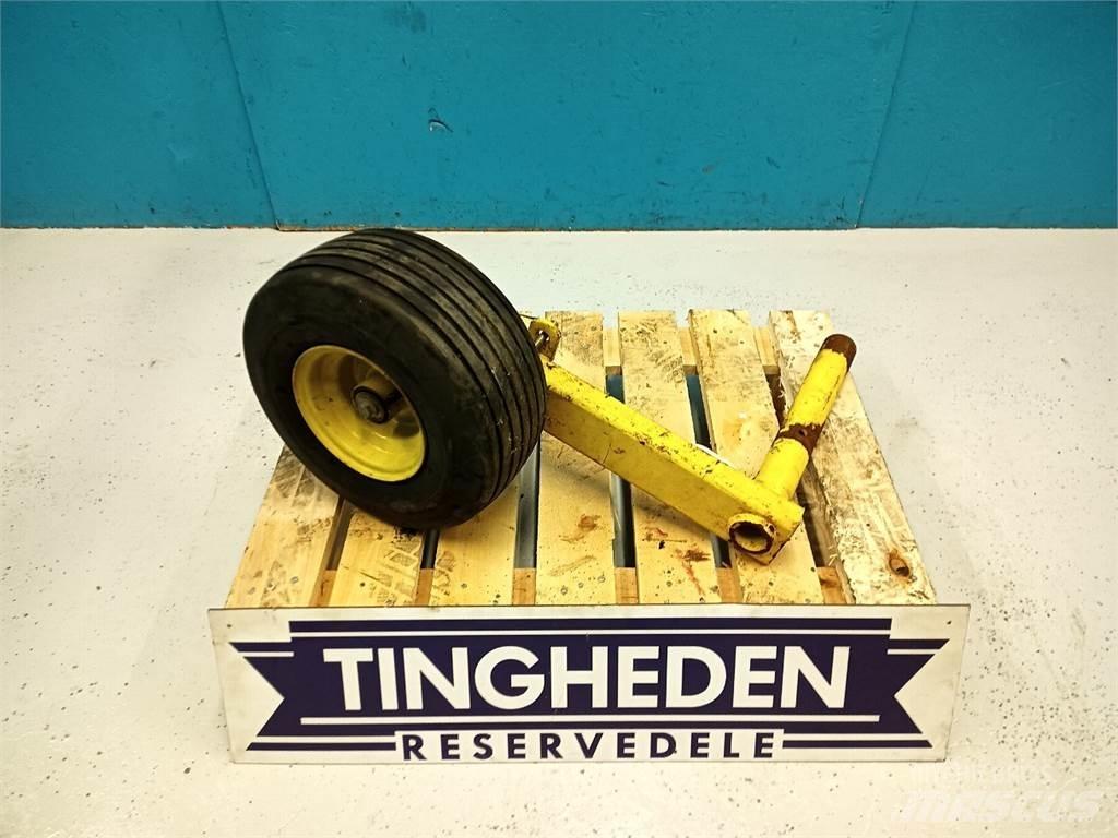 John Deere 592 Assi