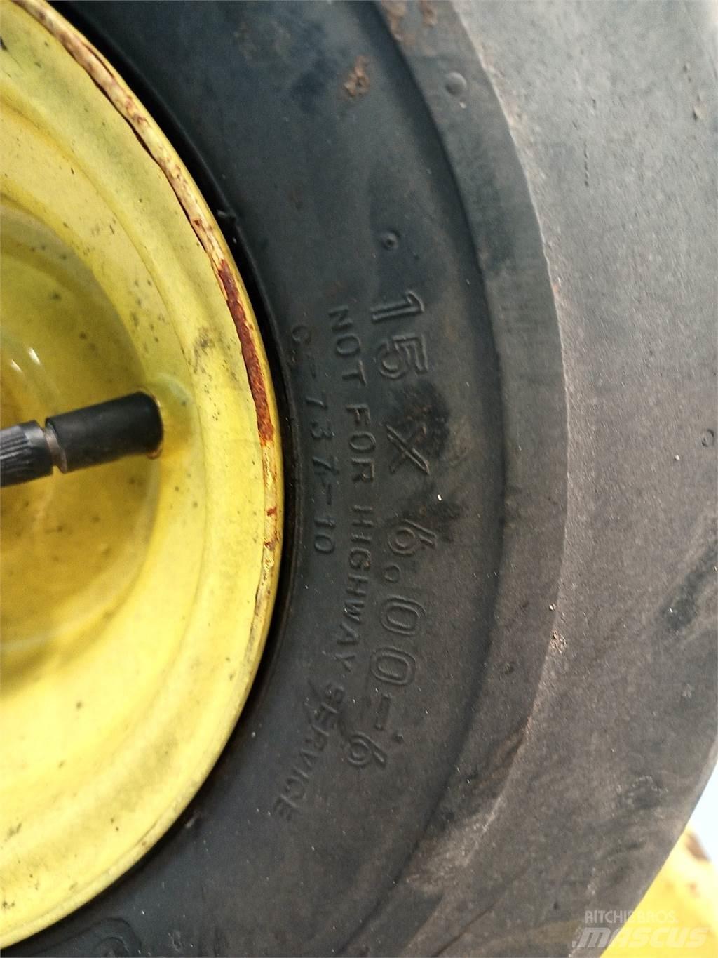 John Deere 592 Assi