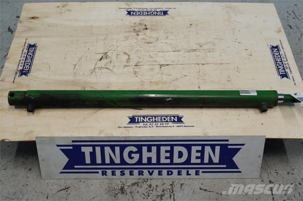 John Deere 592 Pinze per balle