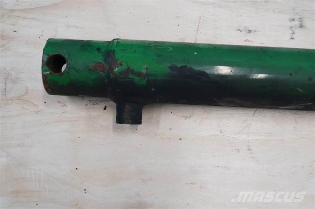 John Deere 592 Pinze per balle