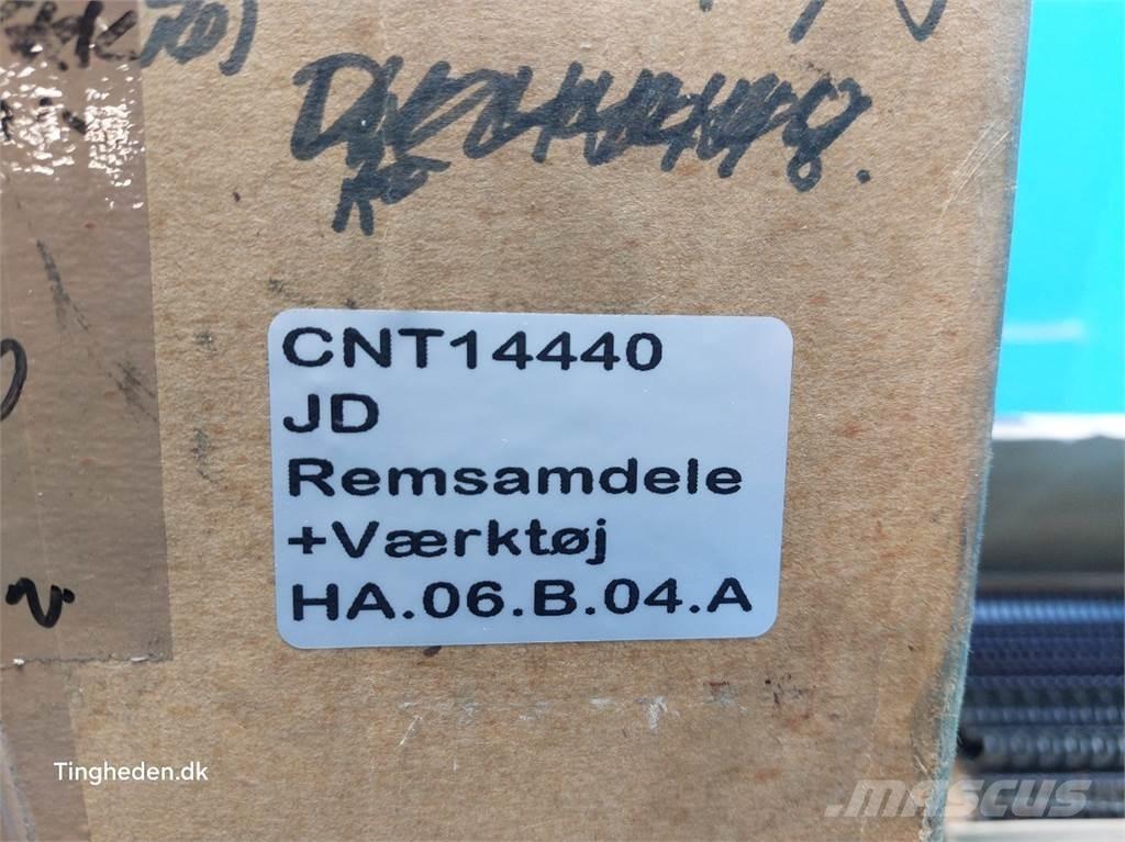 John Deere 592 Pinze per balle