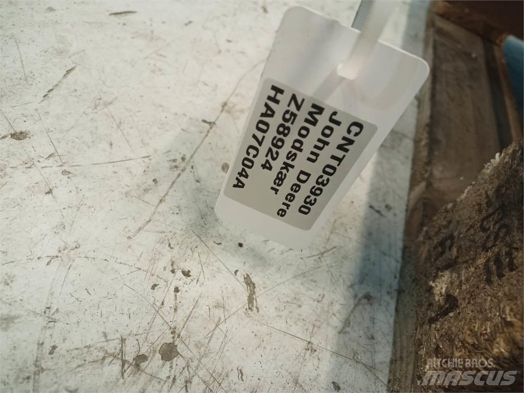 John Deere 6950 Accessori per macchine da fieno e foraggio