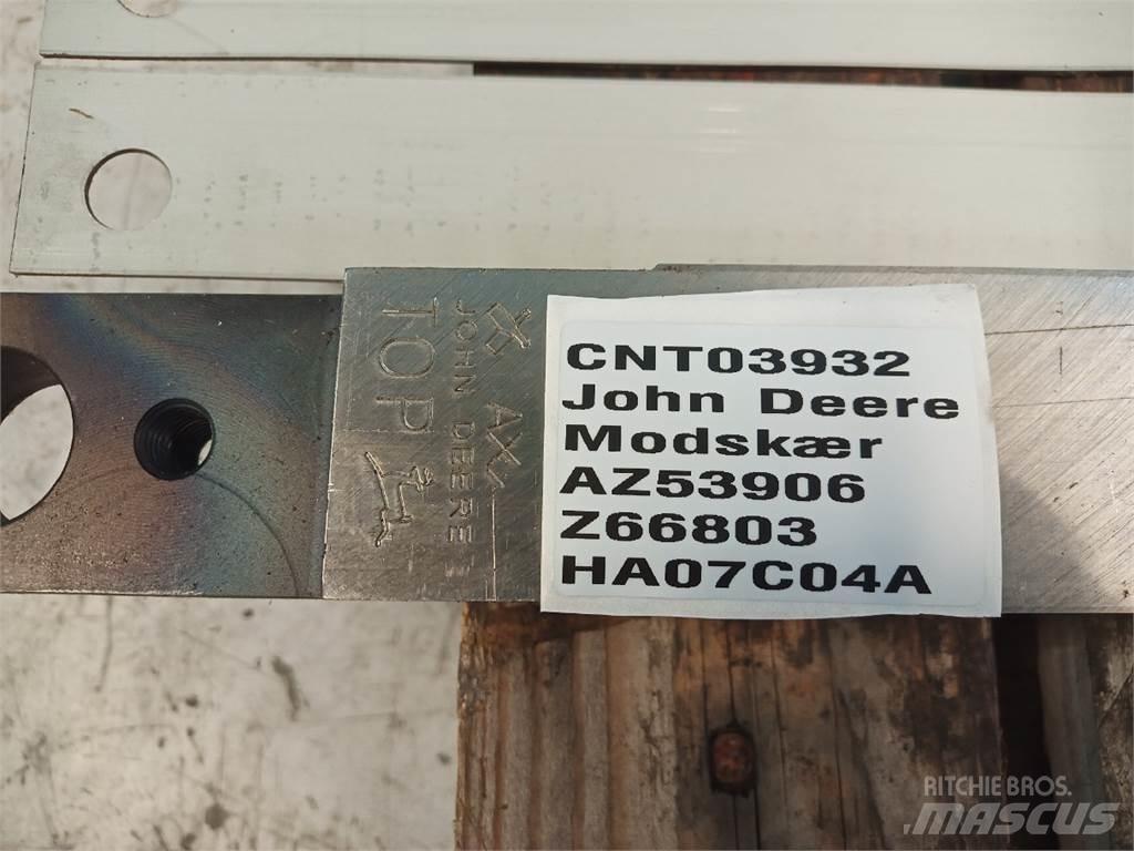 John Deere 7400 Accessori per macchine da fieno e foraggio