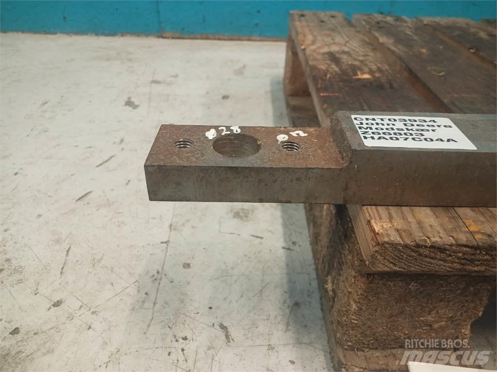 John Deere 7400 Accessori per macchine da fieno e foraggio