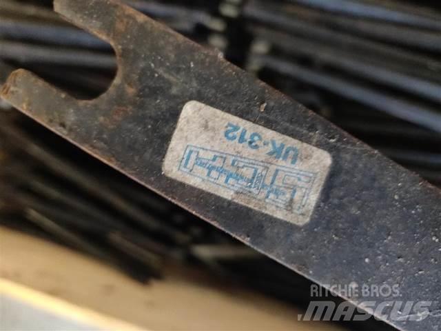 John Deere 818 Accessori per mietitrebbiatrici