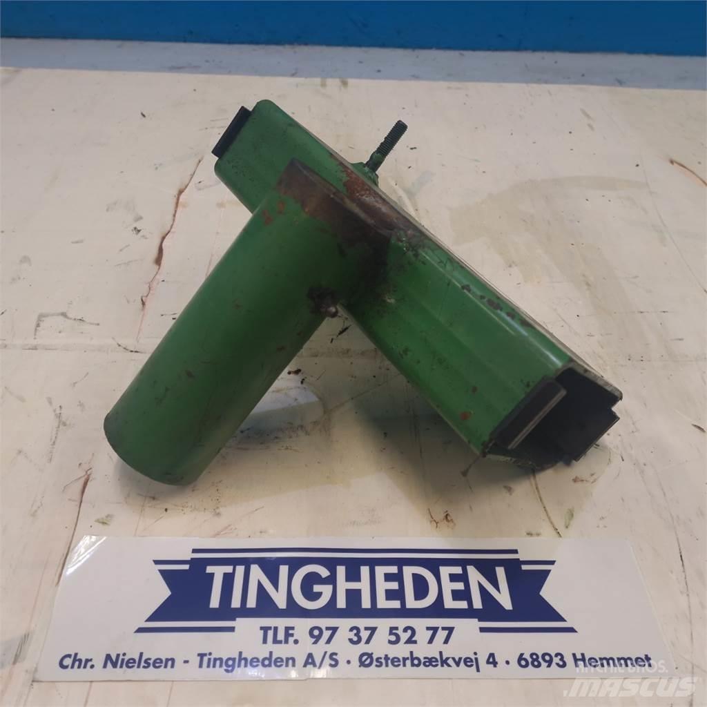 John Deere 820 Accessori per mietitrebbiatrici