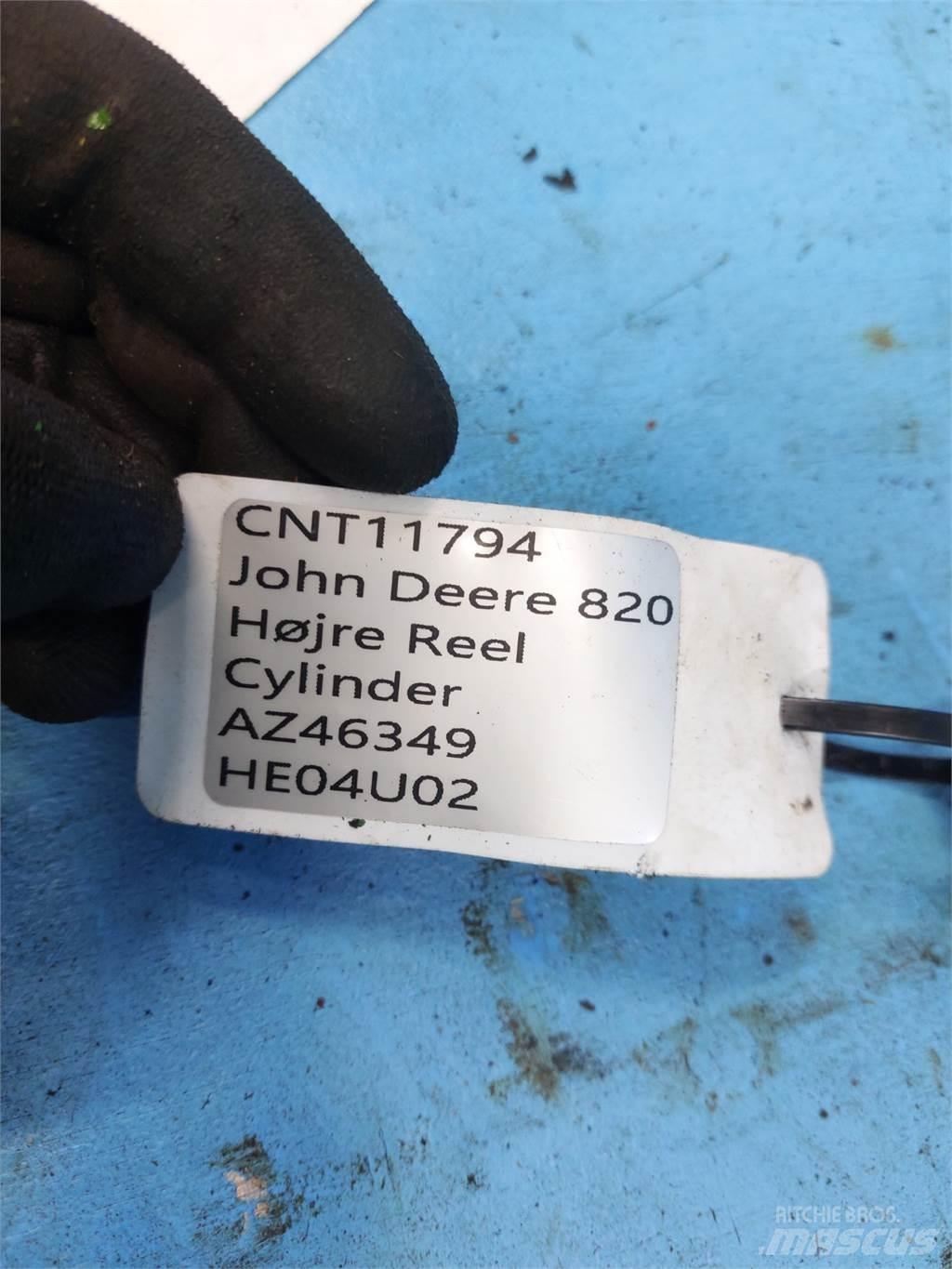 John Deere 820 Accessori per mietitrebbiatrici