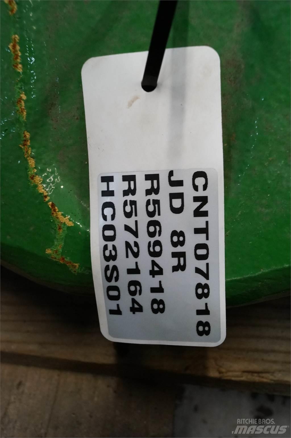 John Deere 8R Zavorre anteriori