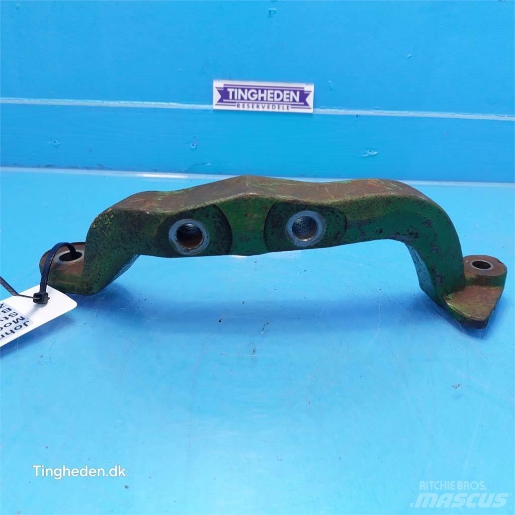 John Deere 945 Accessori per mietitrebbiatrici