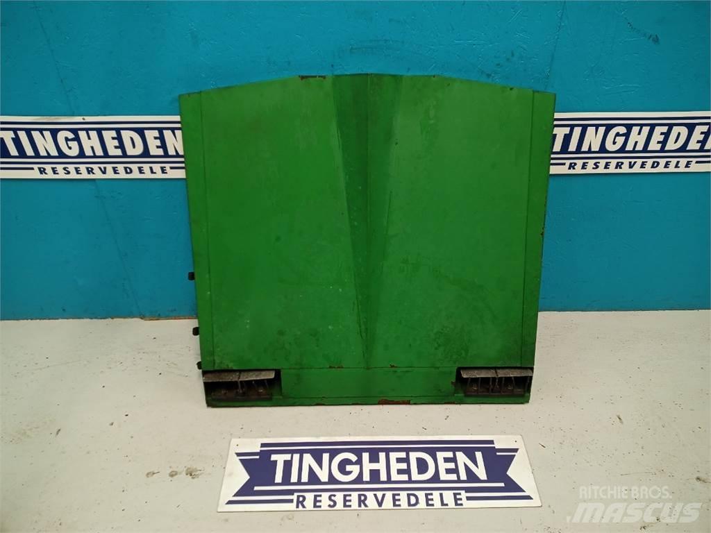 John Deere 9540 Spargisabbia e spargisale